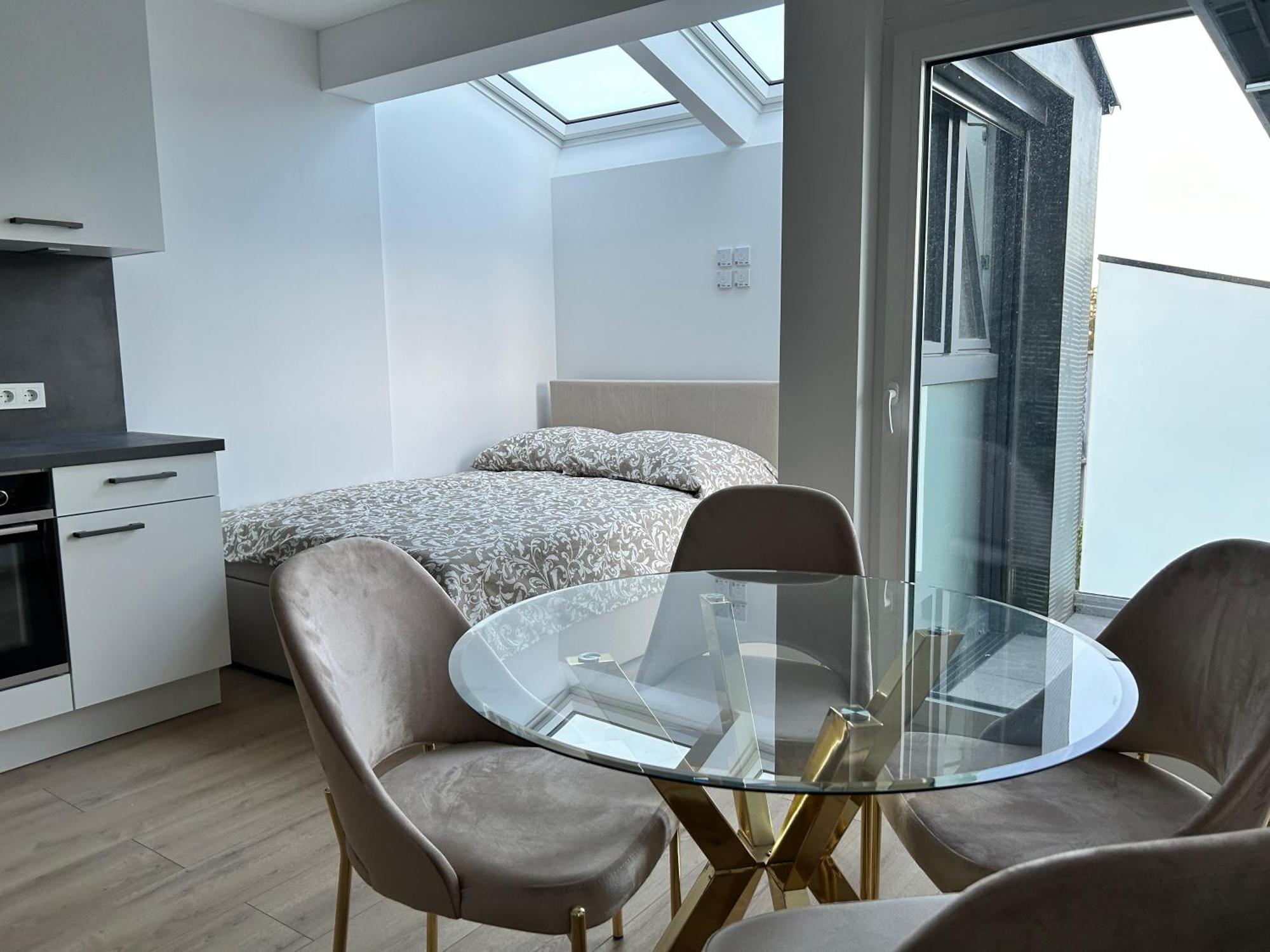 Asp Modern Apartments With Balcony & Free Parking เวียนนา ภายนอก รูปภาพ